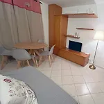 Casa Rossa - Italian Style In *